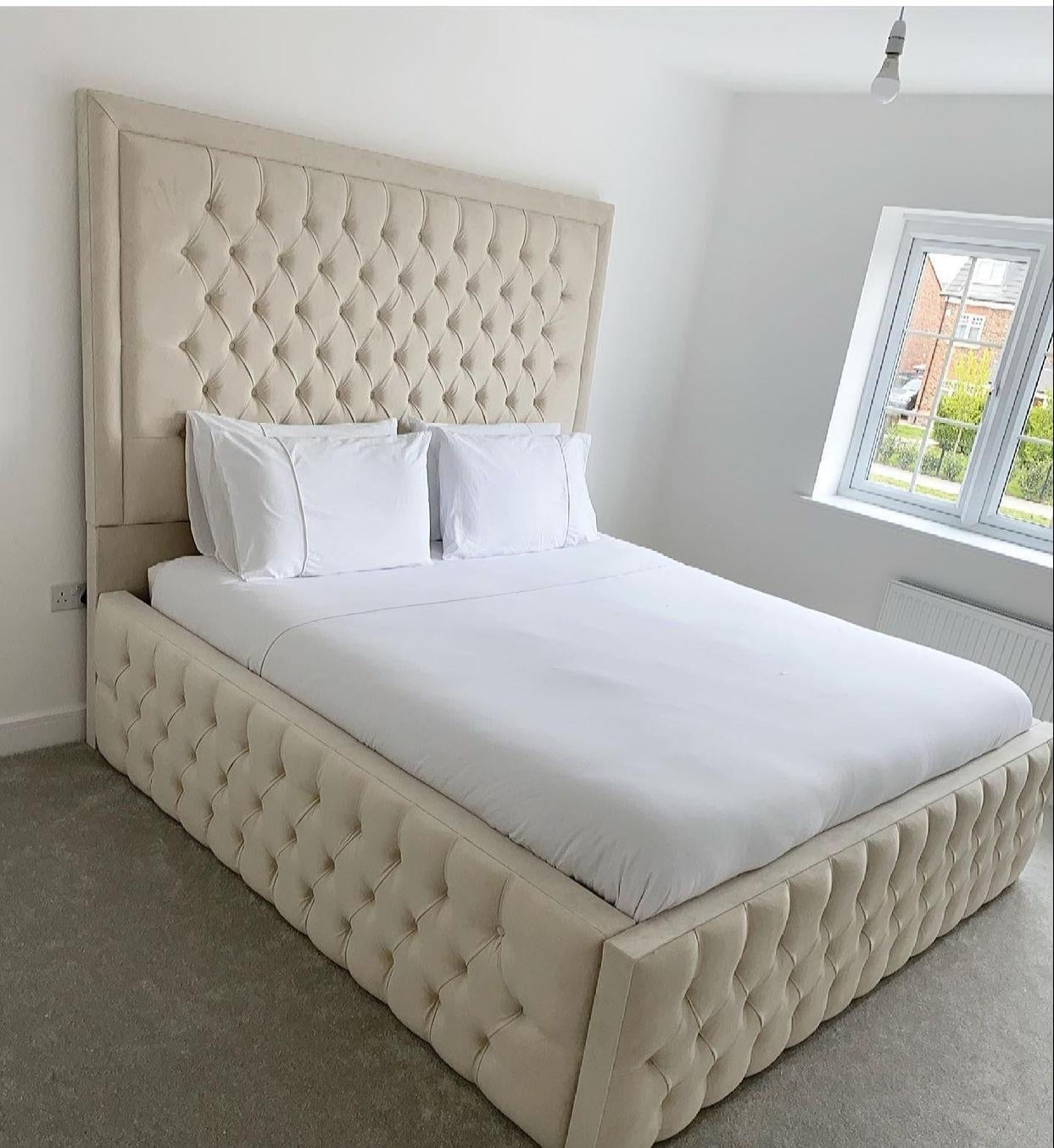 Alexander Chesterfield Bed