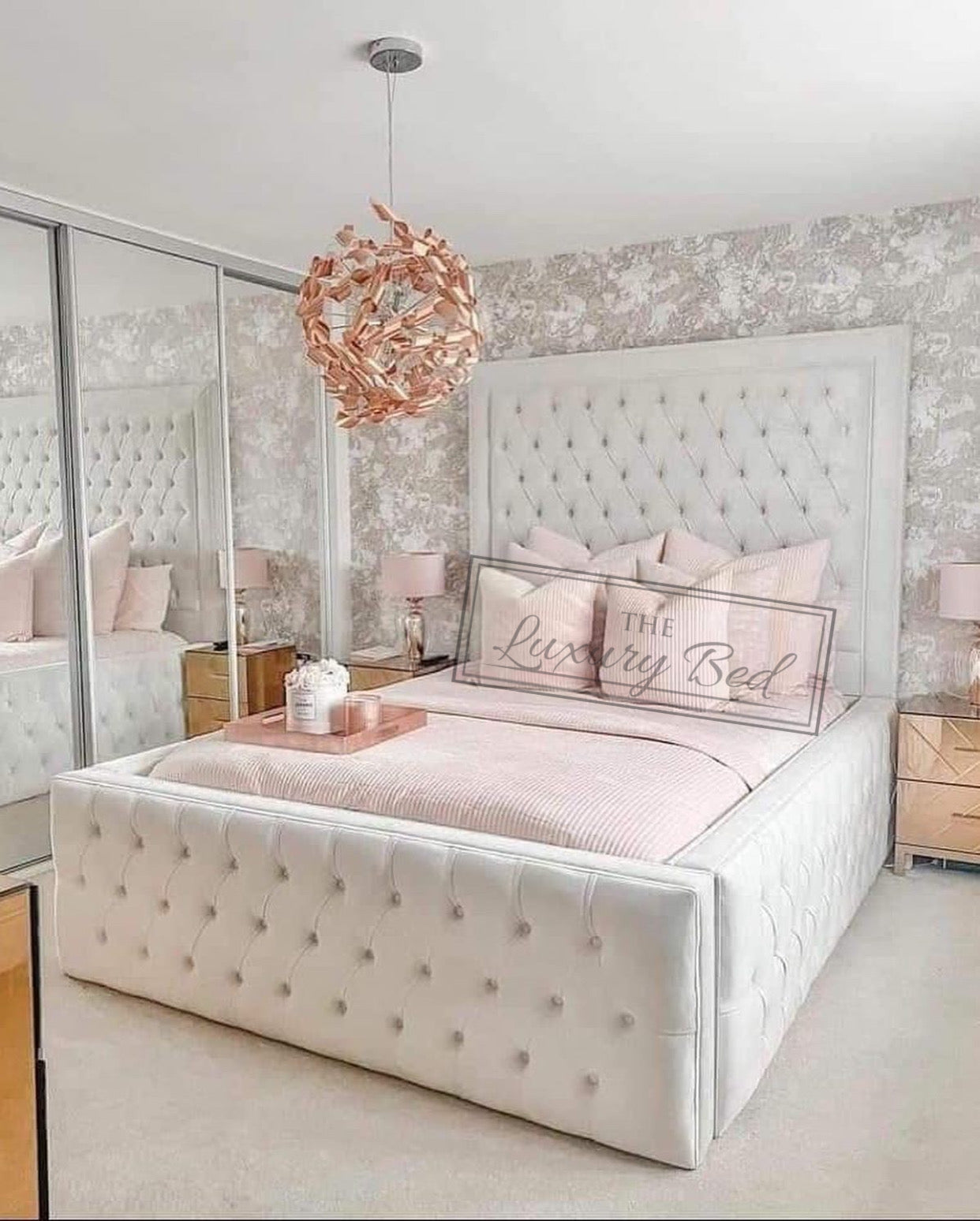 Alexander Chesterfield Bed